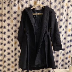 ModCloth Black winter coat - princess pleats, hood, and belt - size S